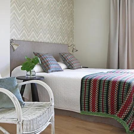 Artesa & * Santo Tome Del Puerto