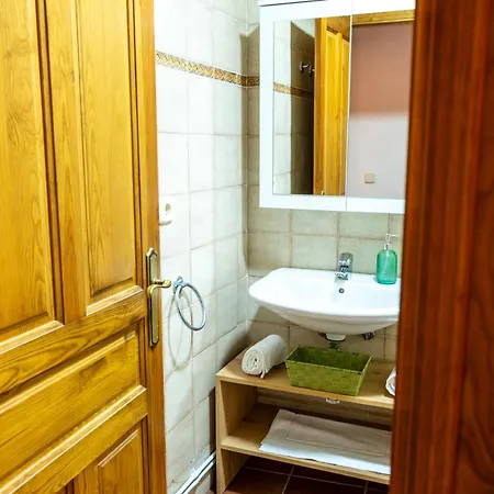 Artesa & Apartman Santo Tomé del Puerto