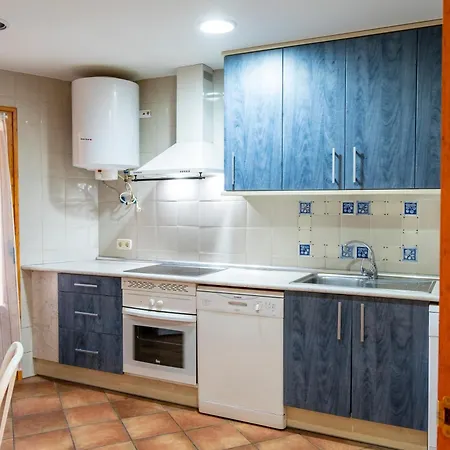 Apartment Artesa & *