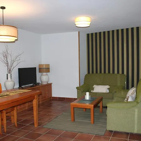 Artesa & Santo Tome Del Puerto