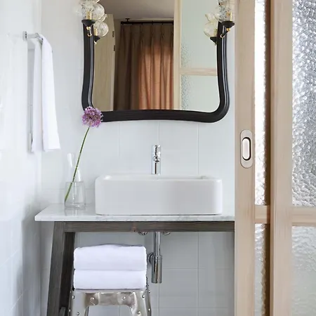 Artesa & Apartment *