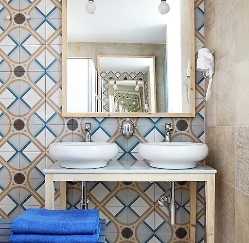 Artesa & Apartment *